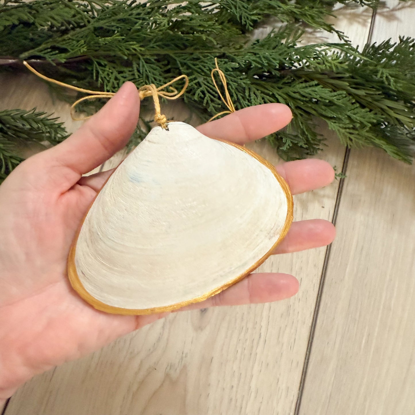 Vintage Clam Shell Christmas Ornament