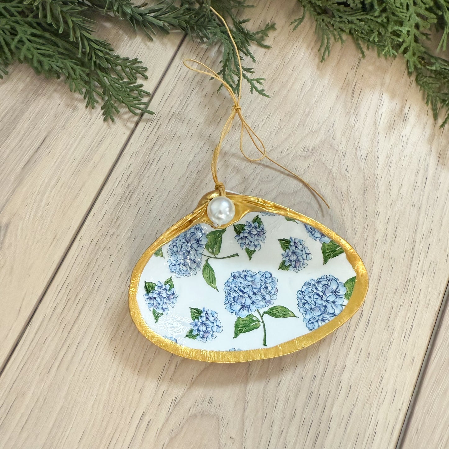 Beach Life Clam Shell Christmas Ornament