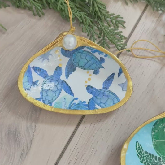Turtles Clam Shell Christmas Ornament